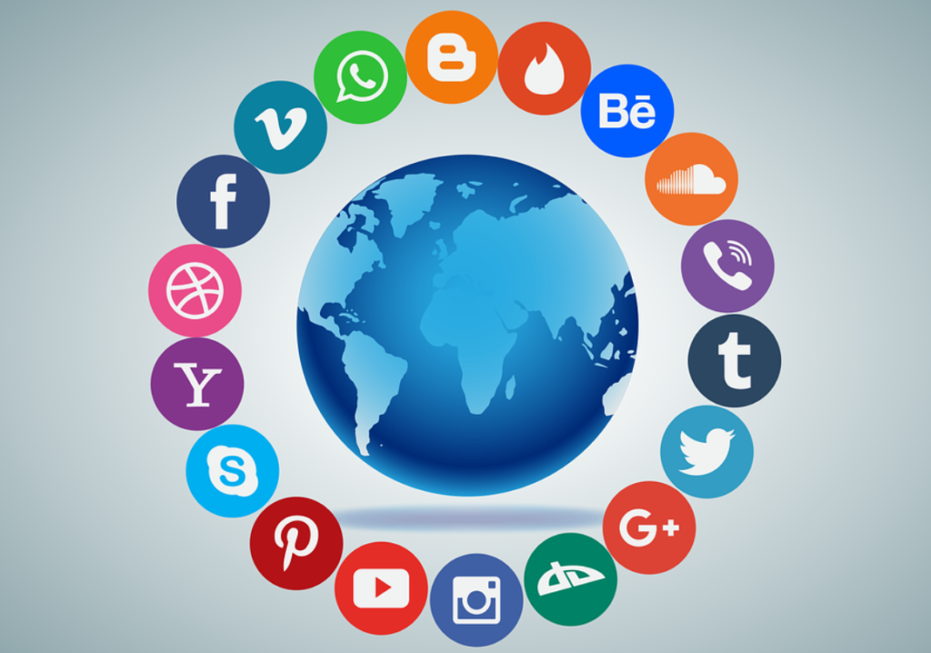 Top 5 Benefits of Social Media